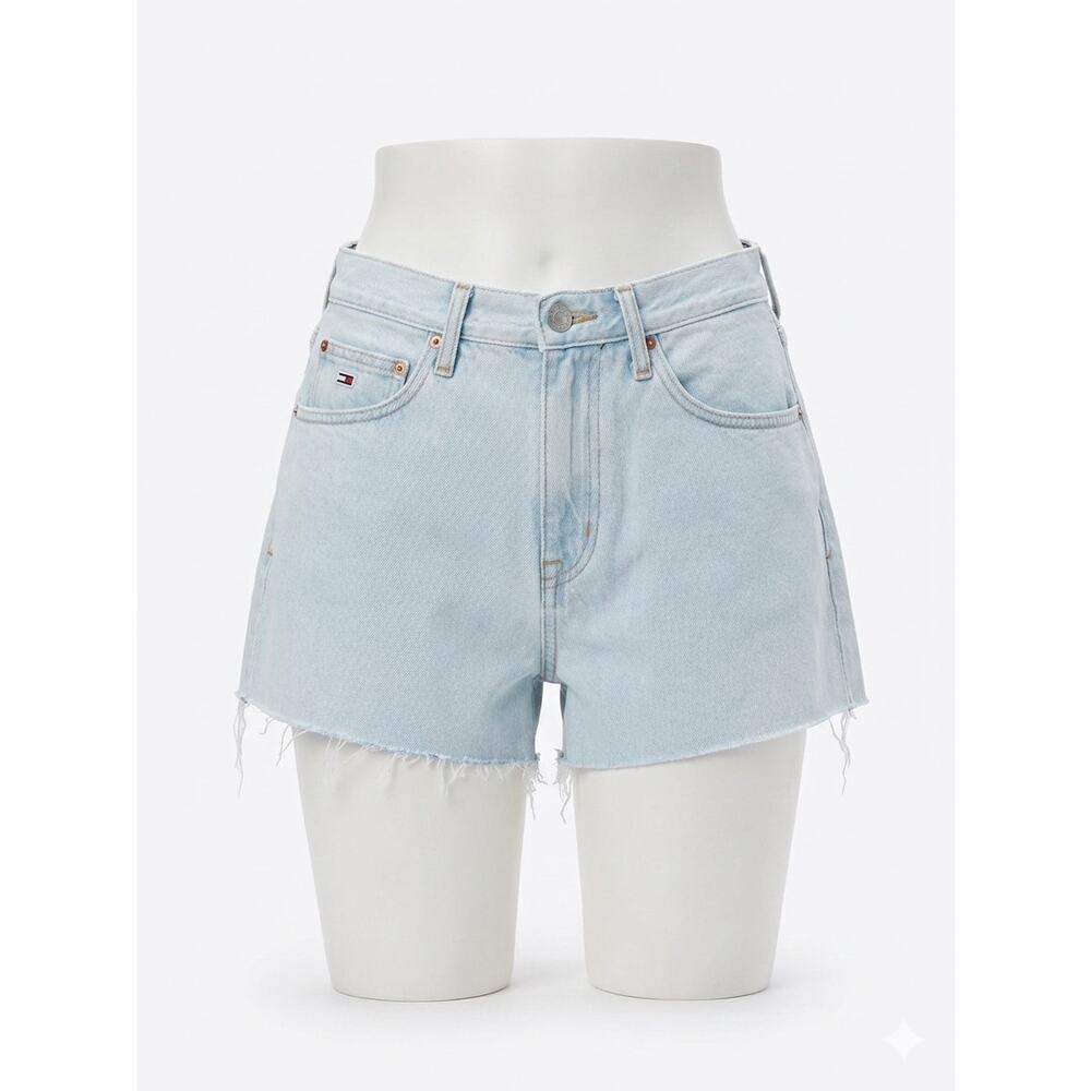 NWT Tommy Hilfiger Jeans 29 Light Wash Denim Cut Off High Rise Hot Pant Shorts